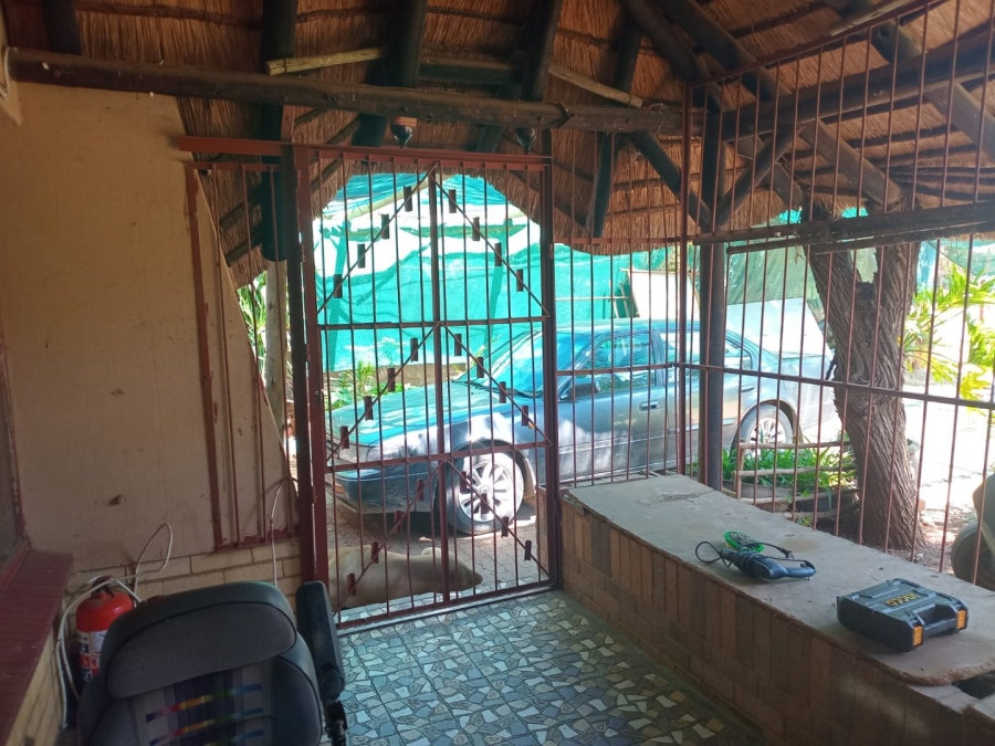 4 Bedroom Property for Sale in Bloemhof North West